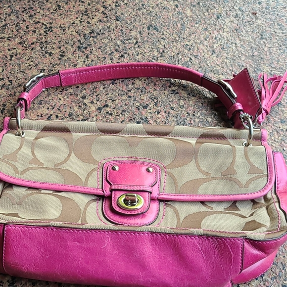 Coach Handbags - Coach bag